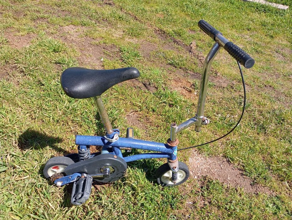 Vendo Mini bicicleta e outras