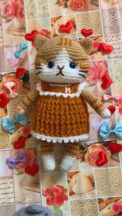 Вʼязані іграшки - весняні котики