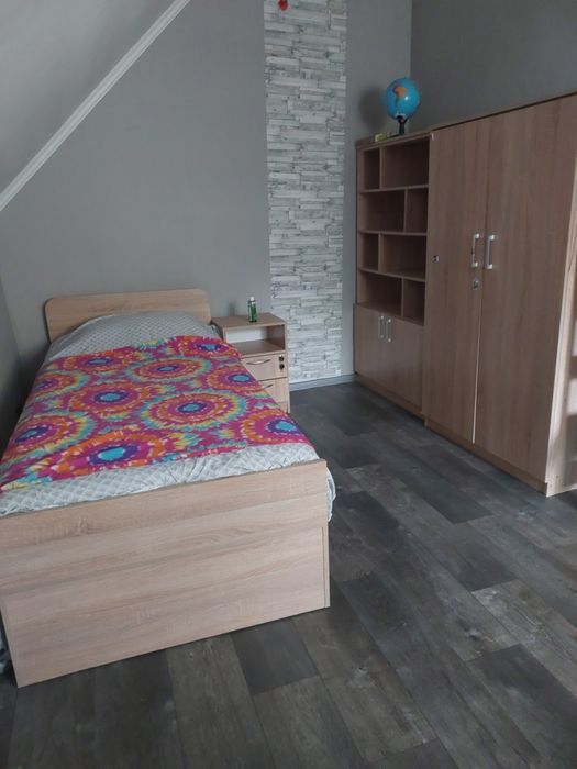 Здається в оренду частина будинкку ( центр міста)