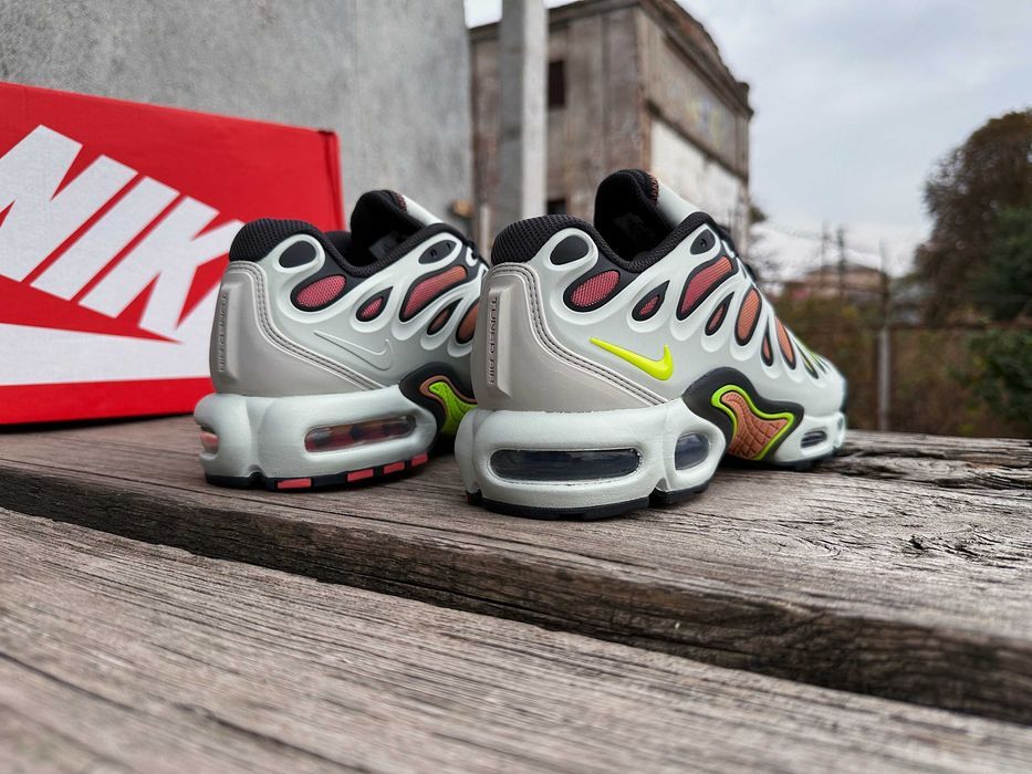 Мужские кроссовки Nike Air Max Plus Drift FD4290-009 Оригинал