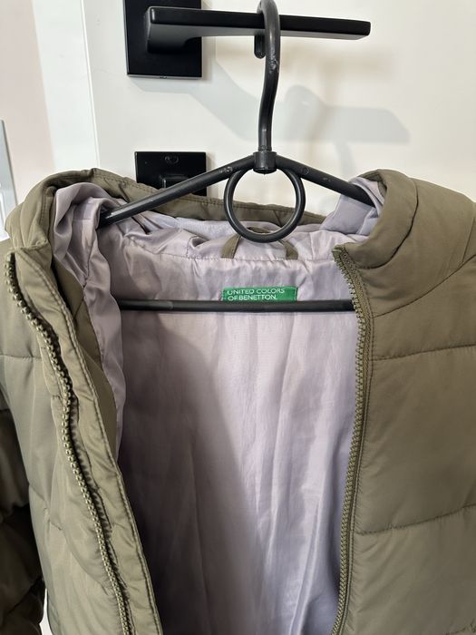Куртка benetton 8-9 років
