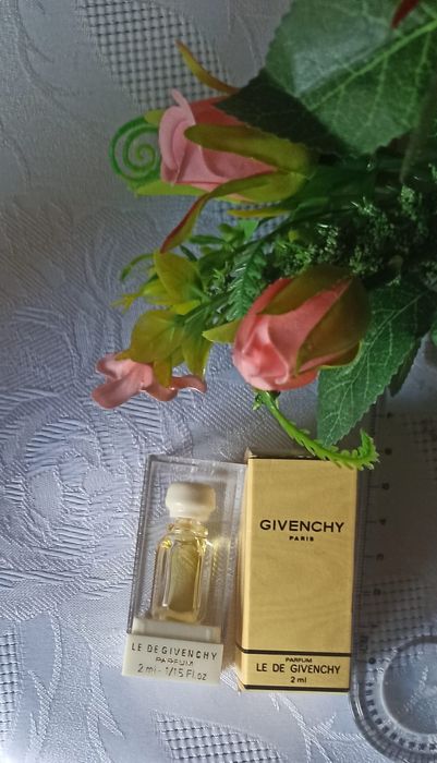 perfumy kolekcjonerskie Givenchy