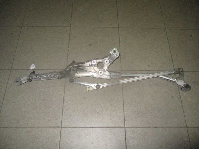 Haste / braço de escova limpa vidros frente esquerda MERCEDES-BENZ Cla