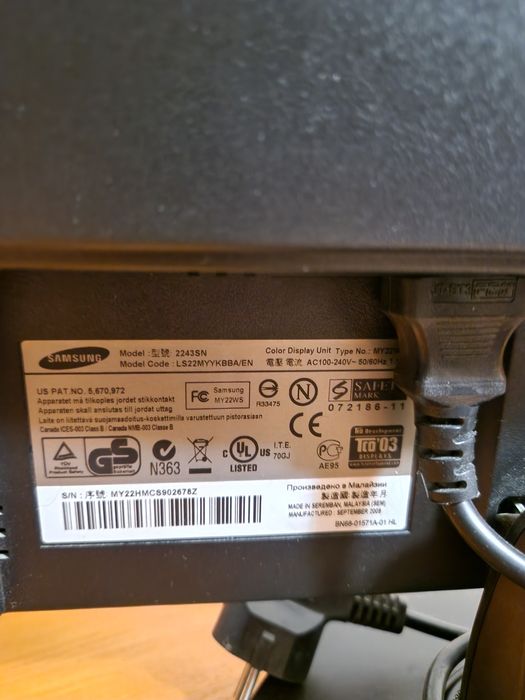 Монітор Samsung, 21,5