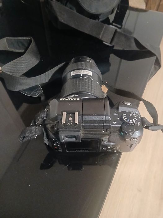 Фотокамера Olympus e 300