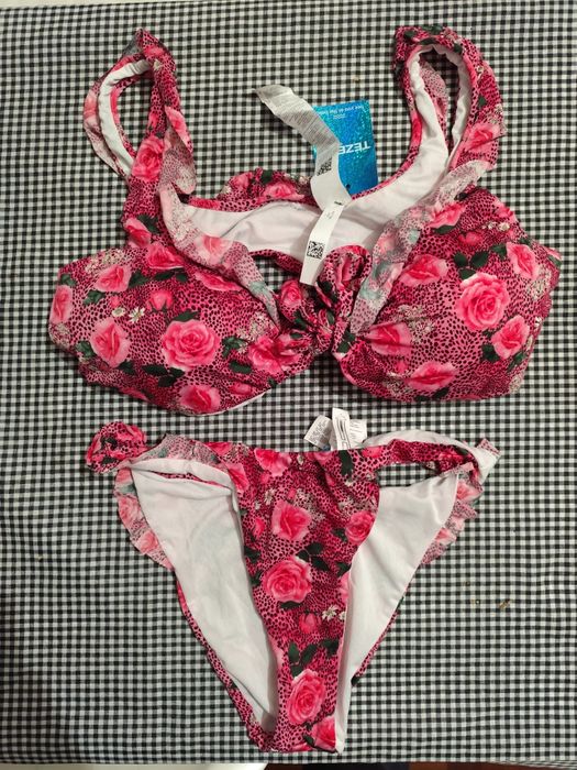 [Novo] Fato de banho com rosas