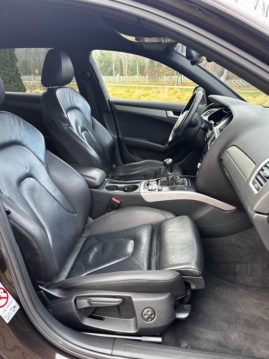 Audi a4 b8  S-line/ 2.0tdi 140km 2013r / Bi xenon / Ledy