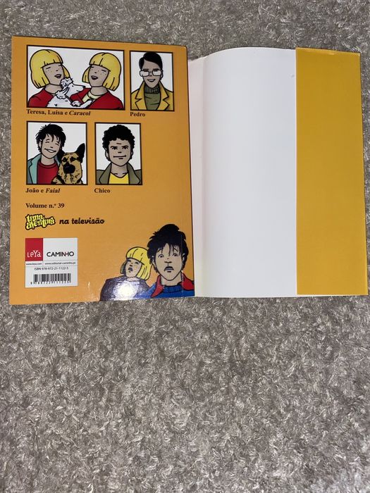 Livro Uma Aventura na Casa Assombrada