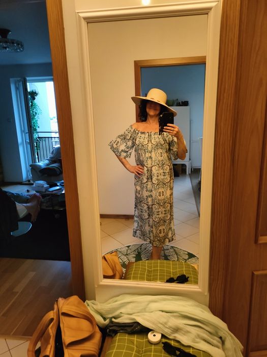 Sukienka hiszpanka na lato