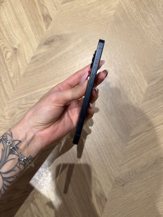 Iphone 13 stan idealny