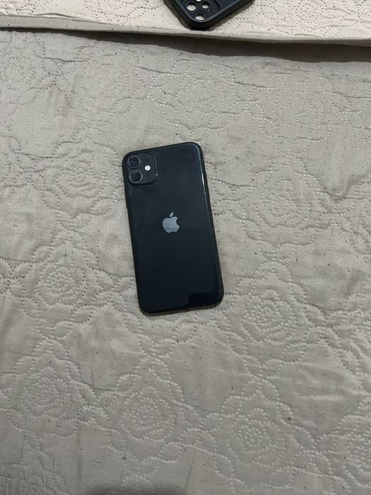Iphone 11 como novo, com poucas marcas de uso