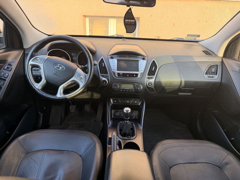 Sprzedam hyundai ix35 technicznie igła opony lato/zima