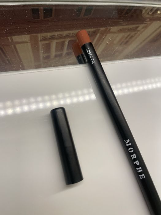 Konturówka do ust Morphe kolor Sugar Pie