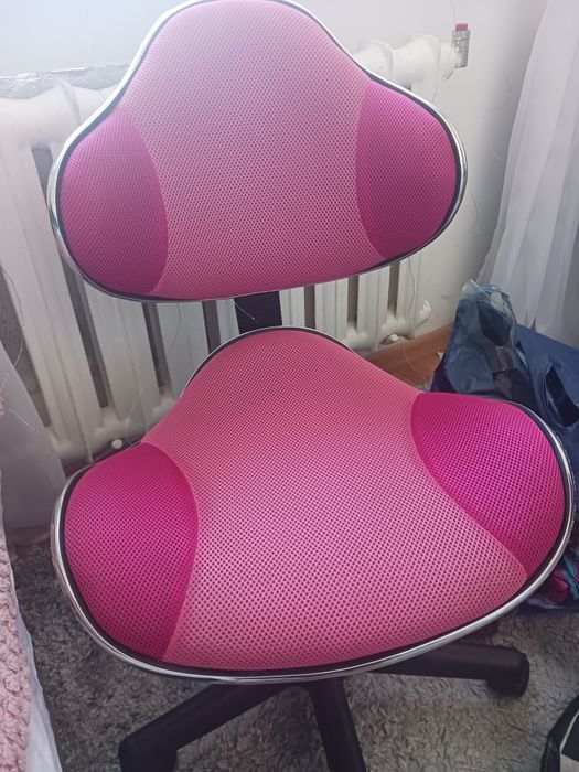 Krzeslo obrotowe do biurka