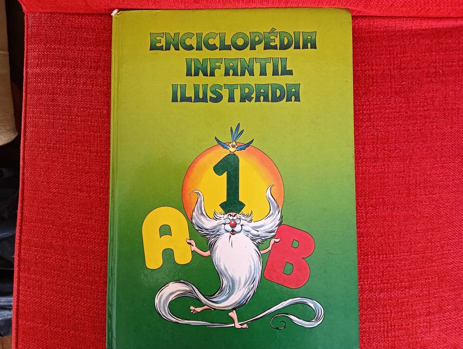 Enciclopédia Infantil Ilustrada 6 volumes de A-Z