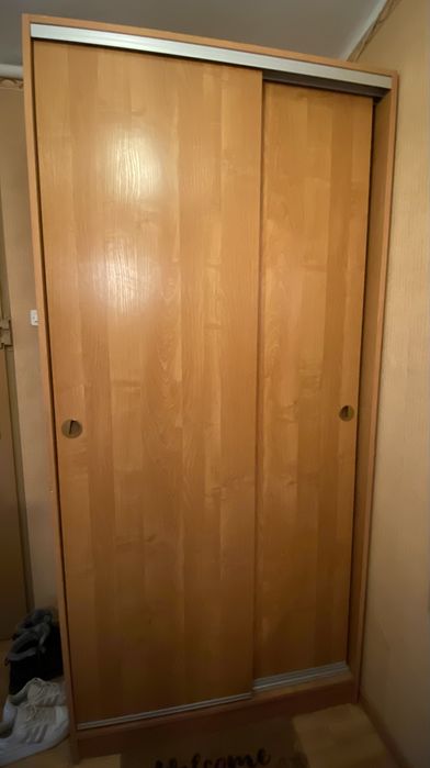 Duza szafa rozsuwana