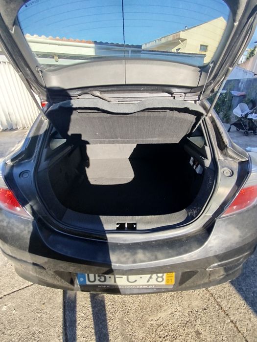 Opel astra H GTC 1.3