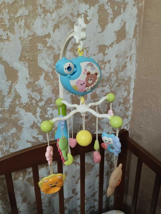 Дитячий мобіль на колиску
