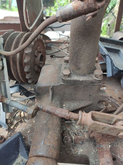 Рульова колонка.