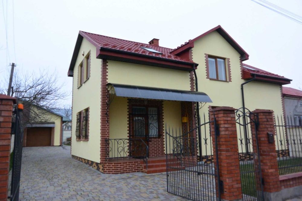 Оренда будинку Дубляни-5 кімнат.