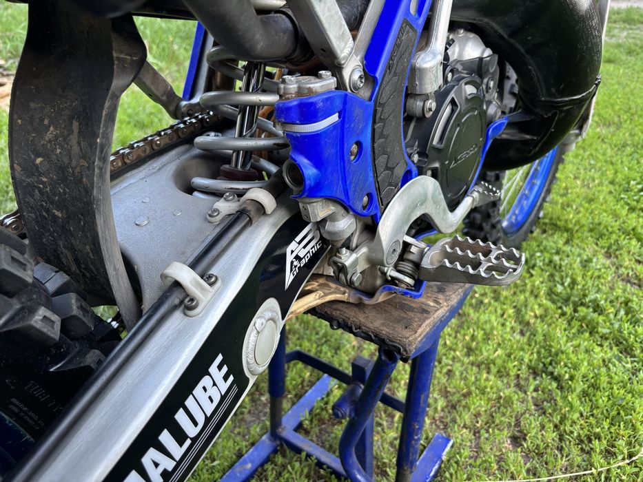Продам Yamaha yz125 2t,2019 года выпуска,весь обслужен.
