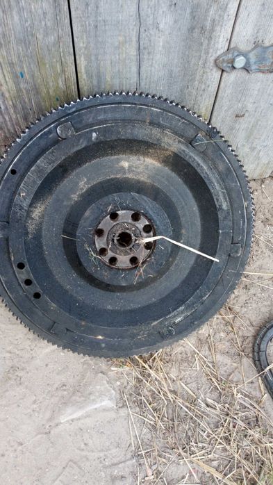 Маховик мтз 80 д240 під стартер: 4 000 грн. - Для сільгосптехніки ...