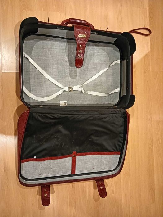 Mala de viagem vintage da marca Llama