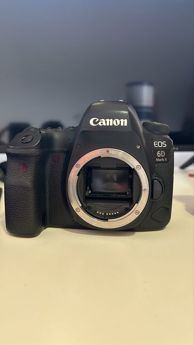 Canon 6d mark 2 + Grip de bateria original