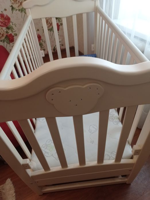 Ліжко дитяче , майже нове