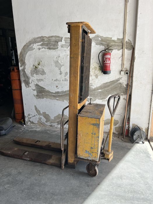 Porta paletes eletrico