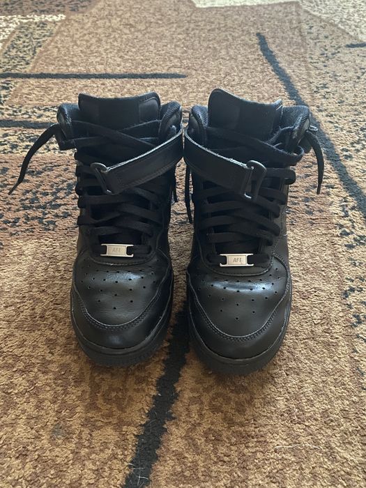 Air force 1 nike black mid 39cize