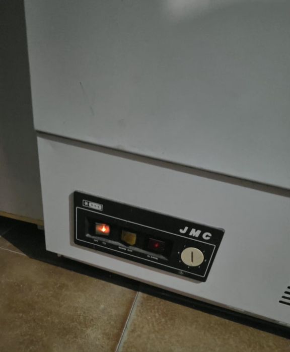 Arca congeladora 100 litros JMC