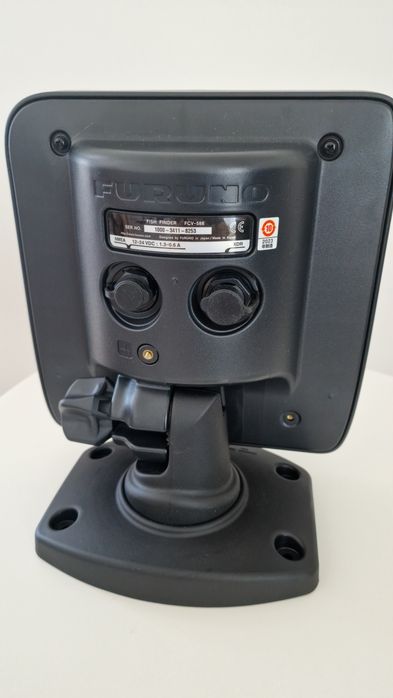 FURUNO fish finder fcv-588