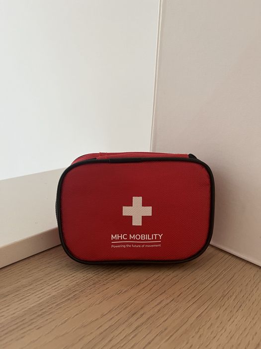 MHC Mobility nowa apteczka pierwszej pomocy 28 elementów