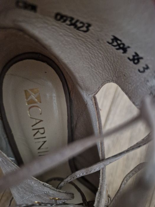 Botki Carini nowe