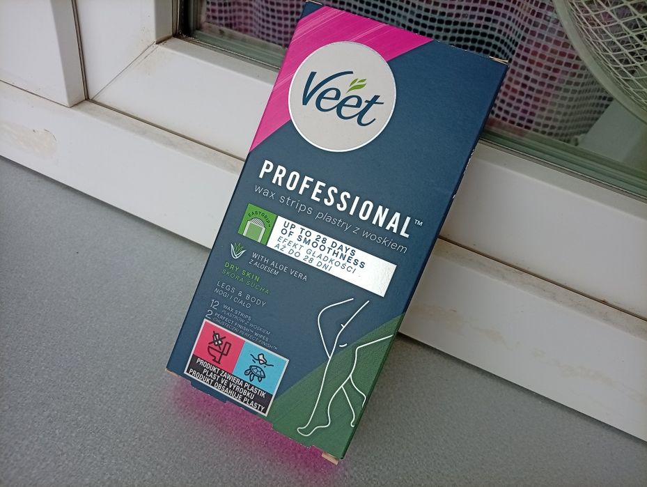 Plastry z woskiem do depilacji veet professional