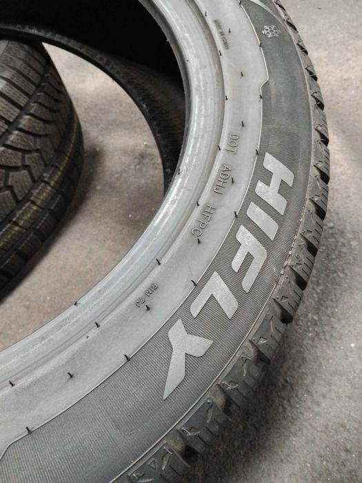 Шини бу 225/55 R18 Hifly Win-turi Пара Зима