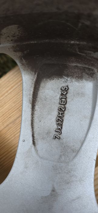 Felgi 5x100 17 Koła aluminiowe komplet Toyota Mazda Honda Kia