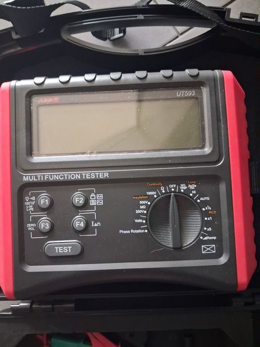 Miernik wielofunkcyjny UNI-T UT 593