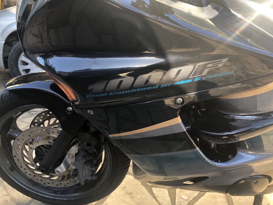 Honda cbr 1000f -94