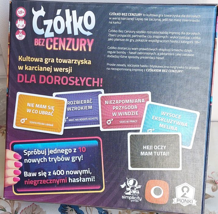 Gra karciana czółko