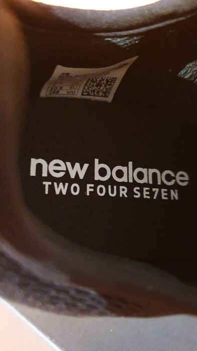 Buty sportowe New Balance czarne rozmiar 40.5
