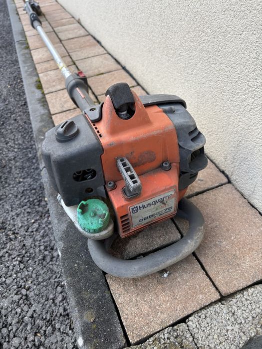 Nożyce na wysięgniku Husqvarna 325HD 75 Okazja