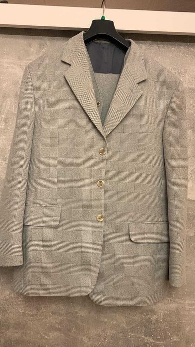 Garnitur męski jasnoszary