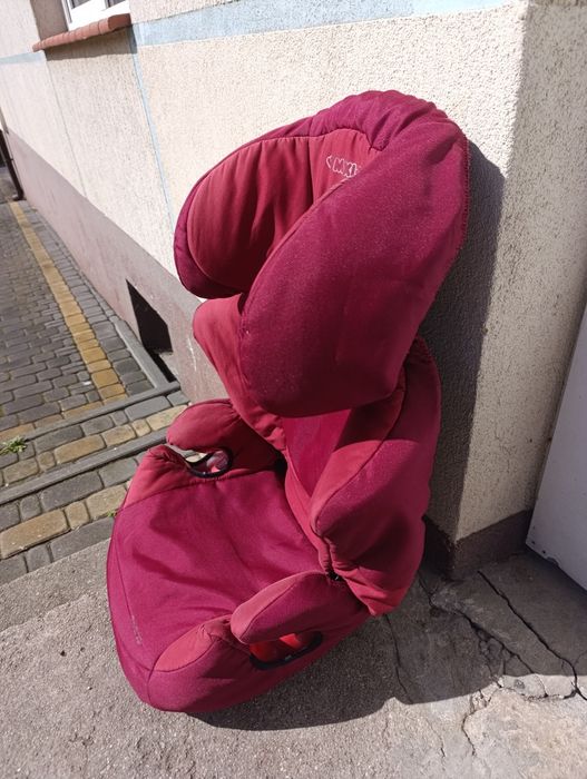Fotelik samochodowy dla dziecka Maxi Cosi 15-36 kg