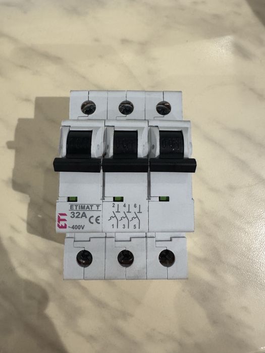 Ogranicznik mocy 3P 400V 32A ETI