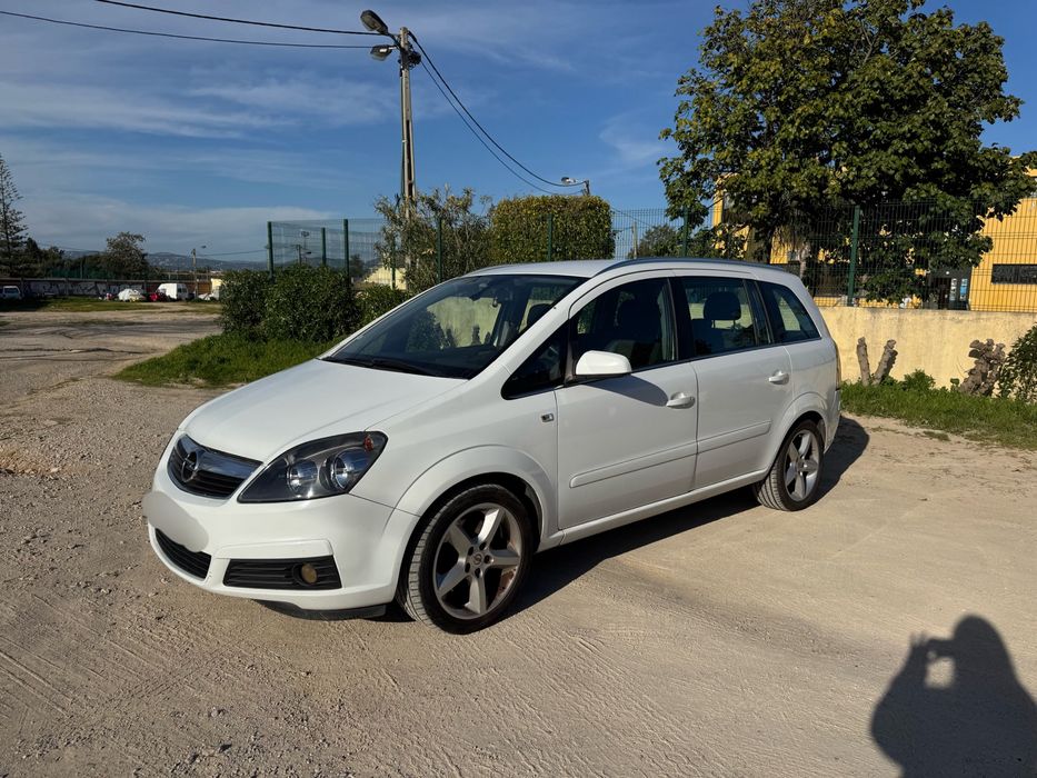 Opel Zafira - 7 lugares | 2007