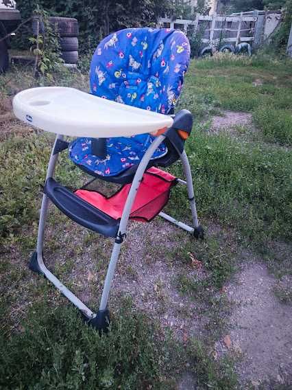 Стульчик для кормления Кресло Chicco "Happy Snack