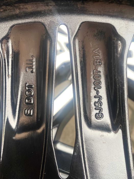 Felgi Aluminiowe FORD OE  5x108 8,0jx19 ET52,5