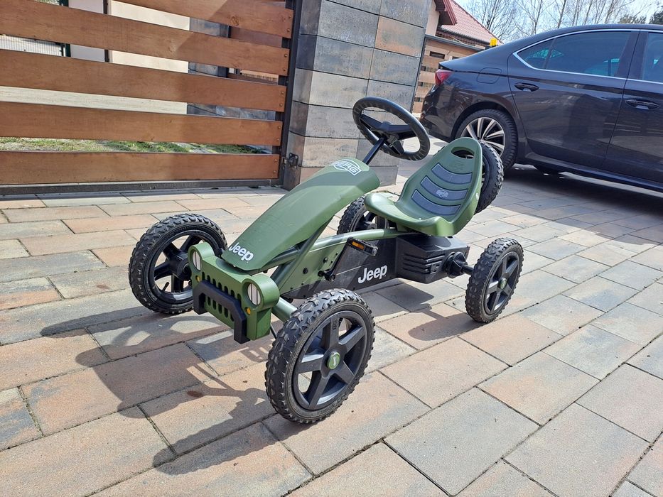 Berg Gokart Na Pedały Jeep Adventure